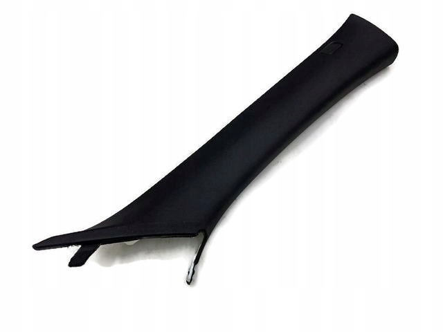 VOLVO S60 III OSŁONA SŁUPKA A PRAWY PRZÓD 31479192