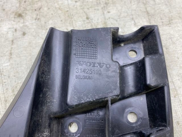 233093234c17a883c6391f26d6e1