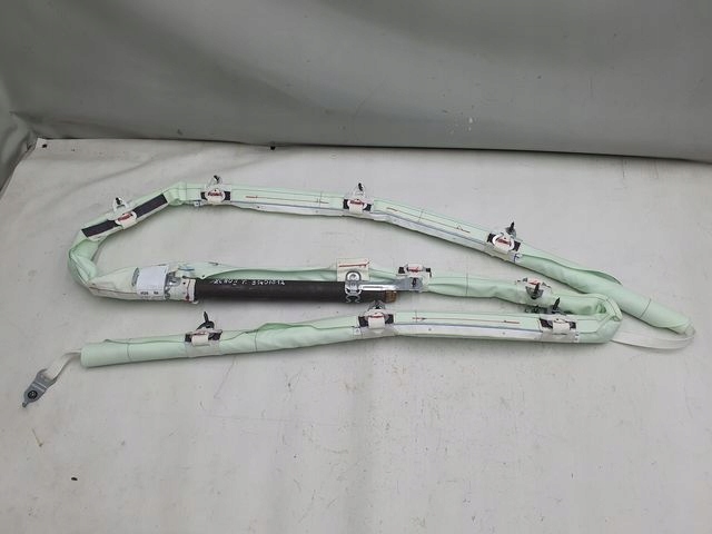 VOLVO XC90 II KURTYNA POWIETRZNA PRAWA 31407812