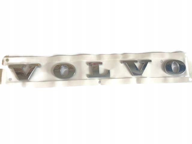 VOLVO EMBLEMAT ZNACZEK KLAPY BAGAŻNIKA 31213347 NOWY