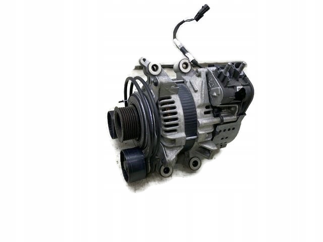 VOLVO V60 II CC 2.0 MILD HYBRID ALTERNATOR 32301041