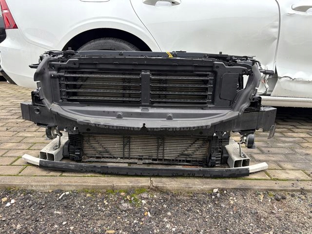 VOLVO S60 III V60 II 2.0 B5 MILD HYBRID PAS PRZEDNI CHŁODNICE