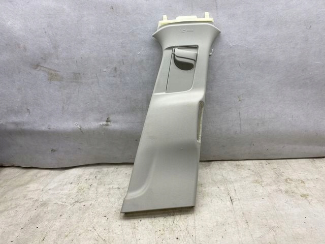 VOLVO S60 III V60 II V60 II CC OSŁONA SŁUPKA B PRAWY PRZÓD 31479220