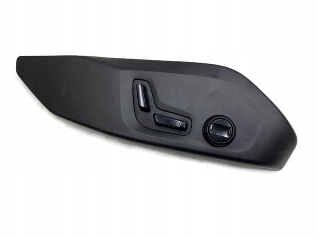 VOLVO S60 III PANEL REGULACJI FOTELA PRAWY PRZÓD 31419930 39831636