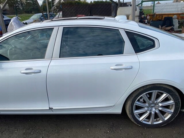 VOLVO S90 LONG INSCRIPTION DRZWI LEWE TYLNE LEWY TYŁ 707