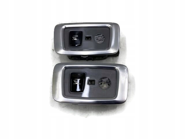 VOLVO XC90 II LAMPKA PODSUFITKI PRAWA 31425811