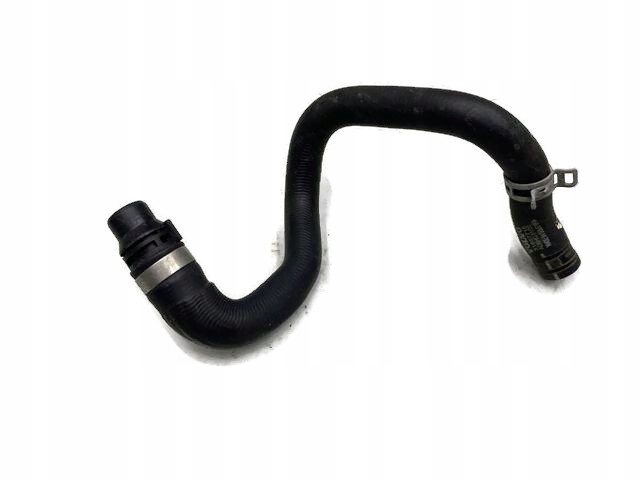 VOLVO V60 II PRZEWÓD WODY 31657715