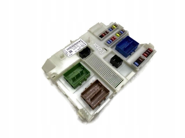 VOLVO XC60 I MODUŁ BMI SKRZYNKA BEZPIECZNIKÓW 31254837