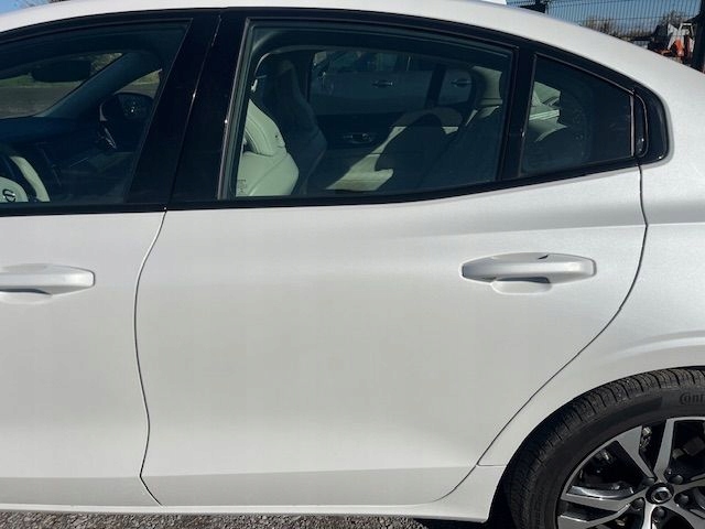 VOLVO S60 DRZWI LEWY TYŁ LEWE TYLNE 707