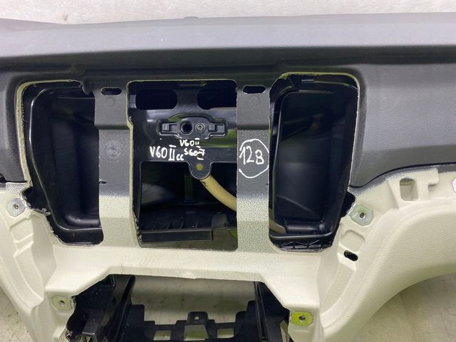 e135a5c2454a8db34e4f4b596dd7