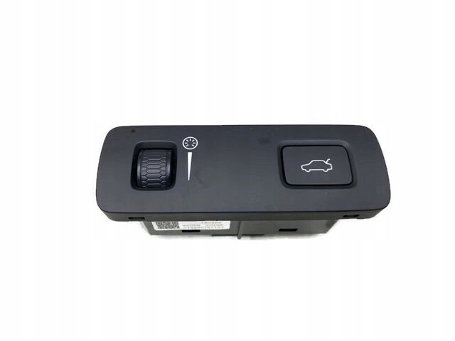 VOLVO XC90 II PRZYCISK OTWIERANIA KLAPY BAGAŻNIKA 31443873
