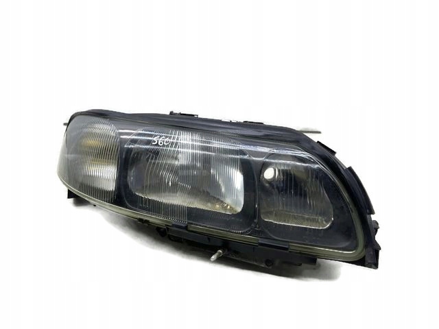 VOLVO S60 LAMPA PRAWA PRZEDNIA PRZÓD 8693578