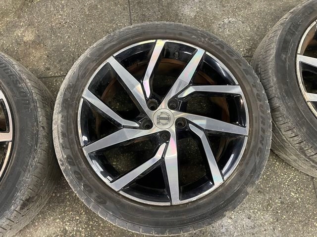 14978704477e9ebb46c723752776