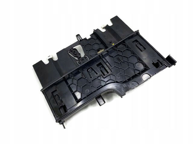 VOLVO S90 V90 SCHOWEK POPIELNICZKA 31369149