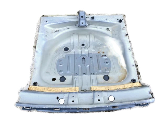 VOLVO XC90 II PAS TYLNY WANNA BAGAŻNIKA