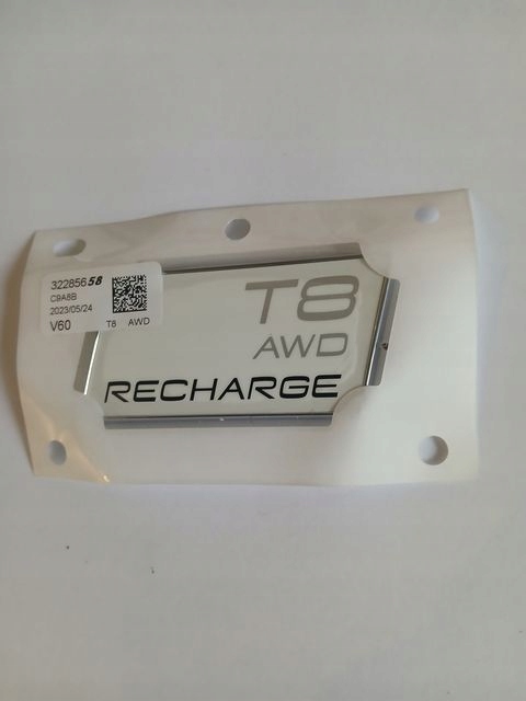 VOLVO T8 AWD RECHARGE EMBLEMAT ZNACZEK KLAPY BAGAŻNIKA 32285658