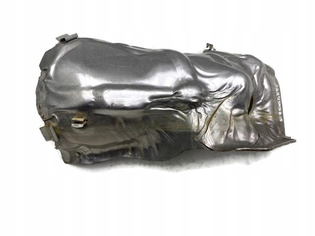 VOLVO XC40 V60 OSŁONA TERMICZNA 32299073 31493495