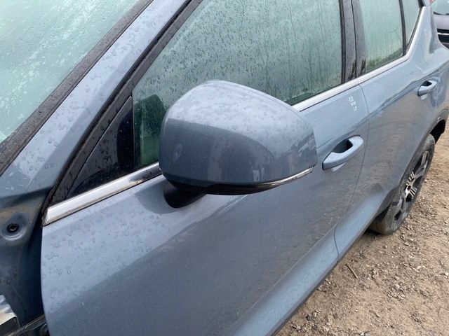 VOLVO XC40 LUSTERKO LEWE ZEWNĘTRZNE 728