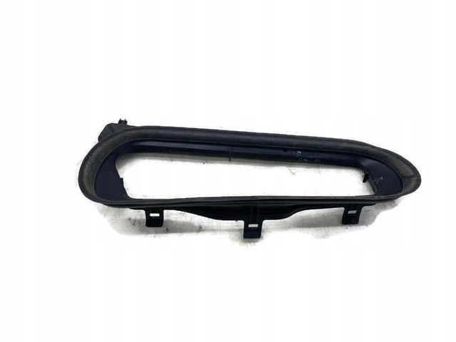 VOLVO V60 II KRATKA RAMKA PODSZYBIA 31383079