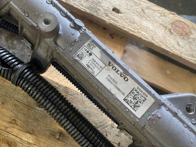 4b2d00b64221af631623f539856d