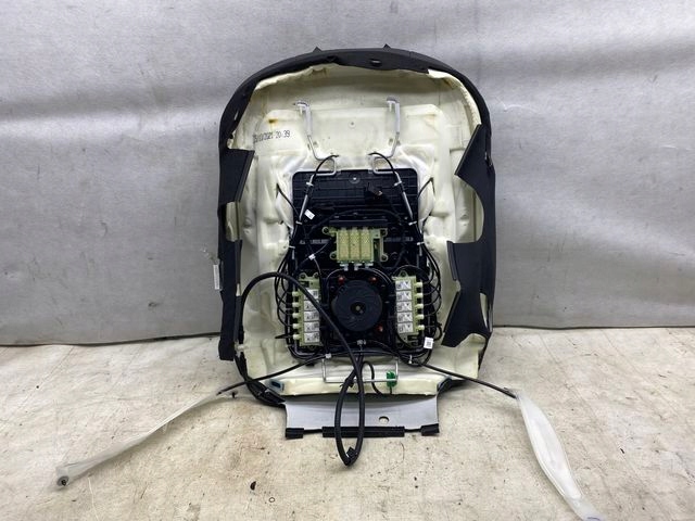 5c7e15e84d8a85476bd26e9aa002