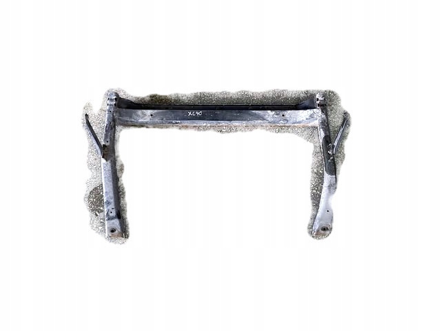 VOLVO XC40 BELKA WZMOCNIENIE CHŁODNICY