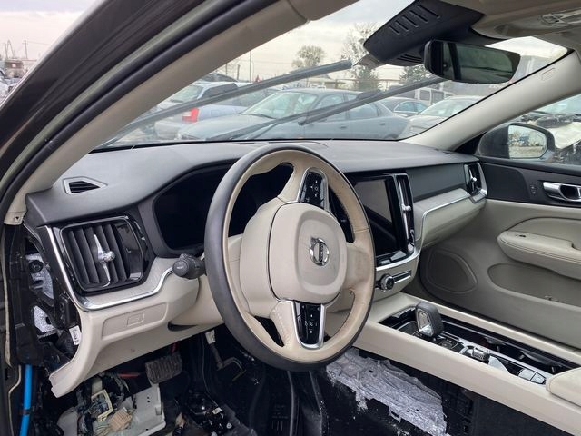 VOLVO V60 II CC DESKA ROZDZIELCZA KOKPIT