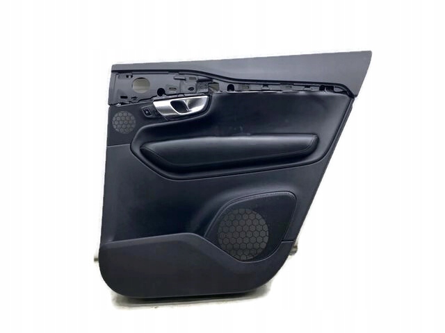 VOLVO XC90 II BOCZEK DRZWI PRAWY TYŁ 31393116