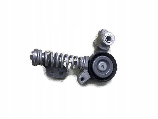 VOLVO V60 II CC T5 B4204T23 NAPINACZ PASKA