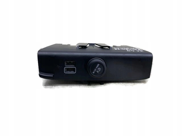 VOLVO XC40 PANEL USB MODUŁ ZAPALNICZKA 31469021