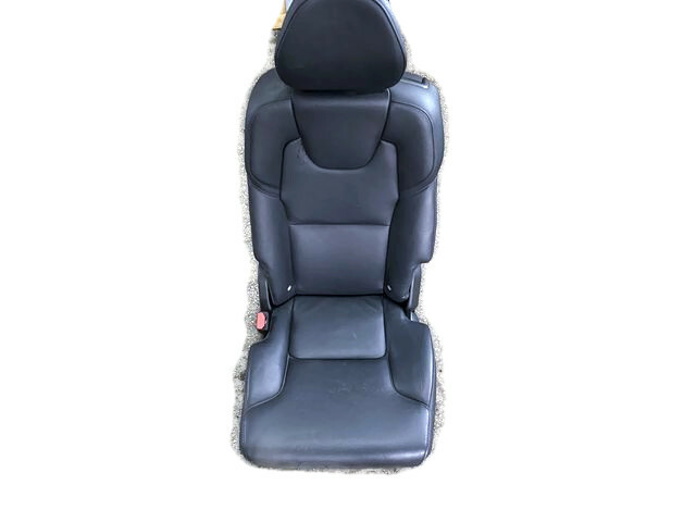 VOLVO XC90 II FOTEL LEWY TYŁ II RZĄD SKÓRA ISOFIX
