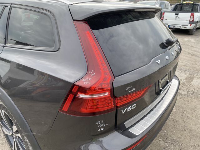 VOLVO V60 II V60 II CC LAMPA LEWA TYLNA LEWY TYŁ