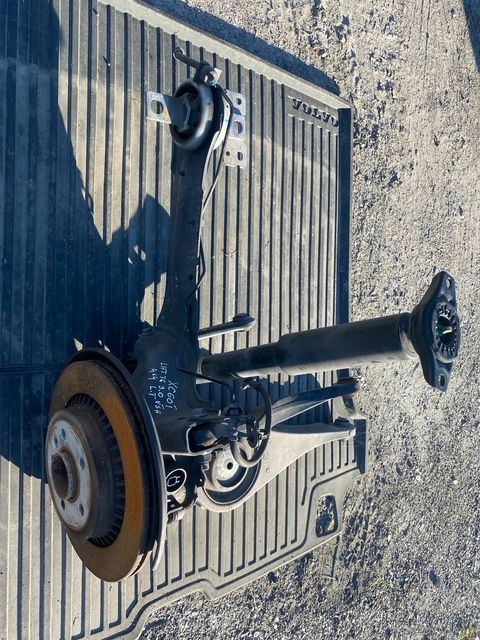 VOLVO XC60 I LIFT T6 3.0 ZAWIESZENIE LEWY TYŁ