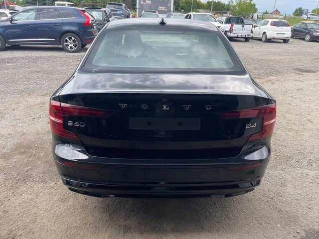 VOLVO S60 III KLAPA BAGAŻNIKA 717