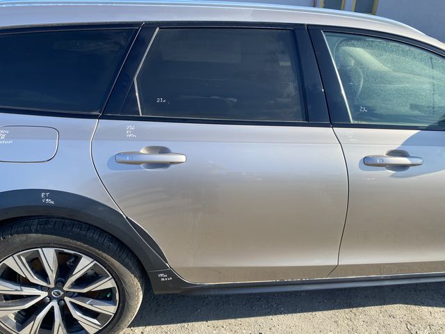 VOLVO V90 CC DRZWI PRAWY TYŁ PRAWE TYLNE 736