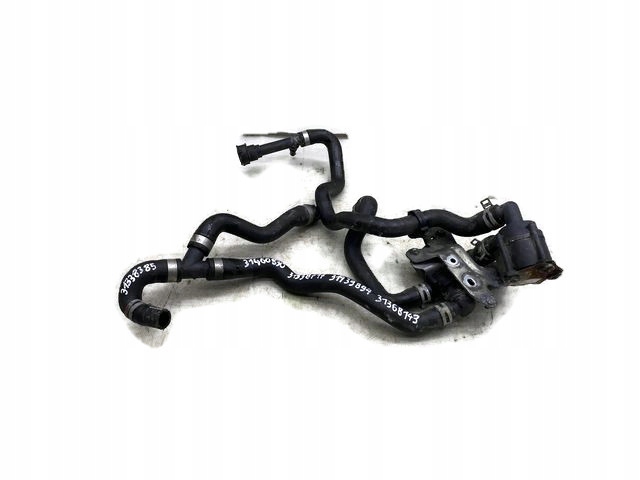 VOLVO XC90 II 2.0D POMPKA WODY PRZEWODY 31338385 31460830 31338717 31439894