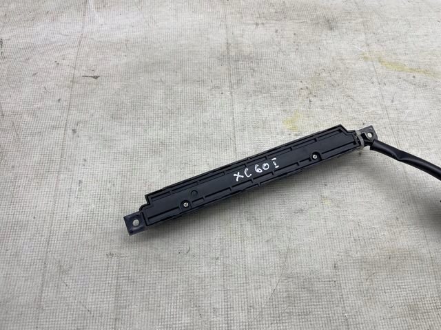 988480034eab8c6583fa7dfdb583