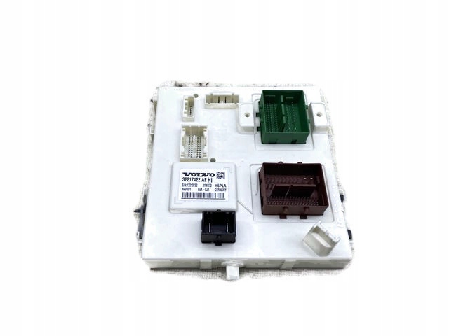 VOLVO V60 II CC 2.0D MILD HYBRID MODUŁ KOMFORTU 32217422