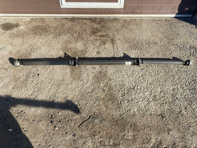 VOLVO XC60 3.0 T6 WAŁ NAPĘDOWY USA