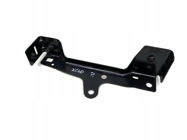 VOLVO XC40 MOCOWANIE WSPORNIK BŁOTNIKA PRAWY 32277560