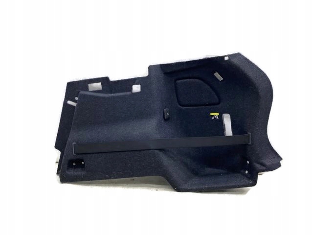 VOLVO XC40 BOCZEK BAGAŻNIKA PRAWY 31484940