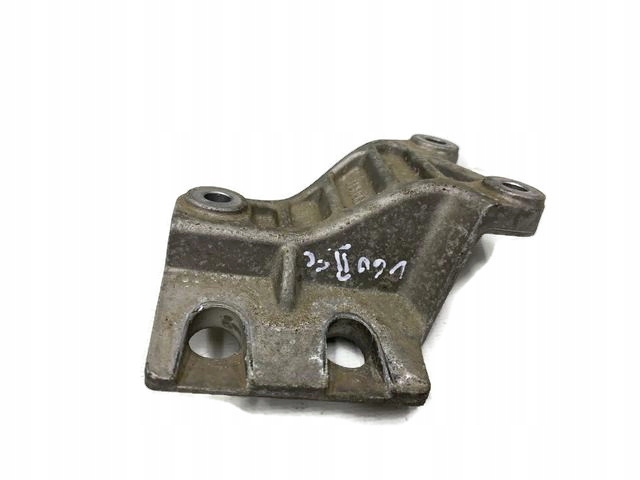 VOLVO V60 II CC MOCOWANIE WSPORNIK MOSTU DYFRA 31439850