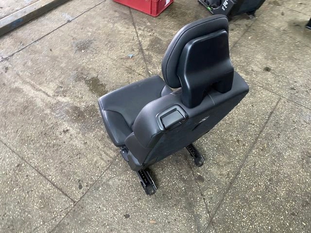 d4fb756f4f0e83fb6f6b34558da8