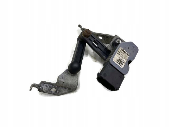 VOLVO XC60 II XC90 II CZUJNIK POZIOMOWANIA PRAWY 31360331