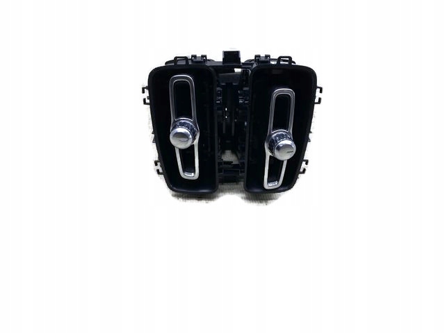 VOLVO XC40 KRATKA NAWIEWU TYŁ 31469033