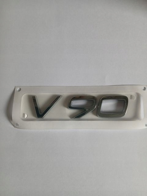 VOLVO V90 EMBLEMAT ZNACZEK KLAPY BAGAŻNIKA 31391019