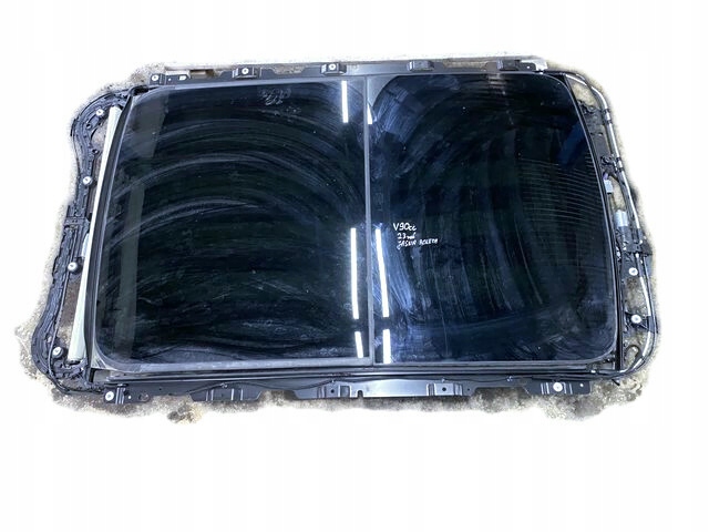 VOLVO V90 CC SZYBERDACH PANORAMA 2023