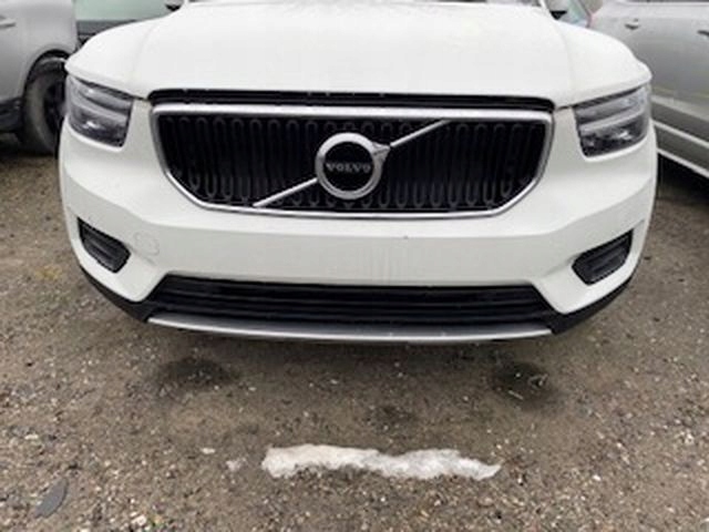 VOLVO XC40 ZDERZAK PRZEDNI PRZÓD 4 PDC 614