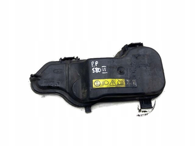 VOLVO S80 II ZAŚLEPKA LAMPY PRAWY PRZÓD