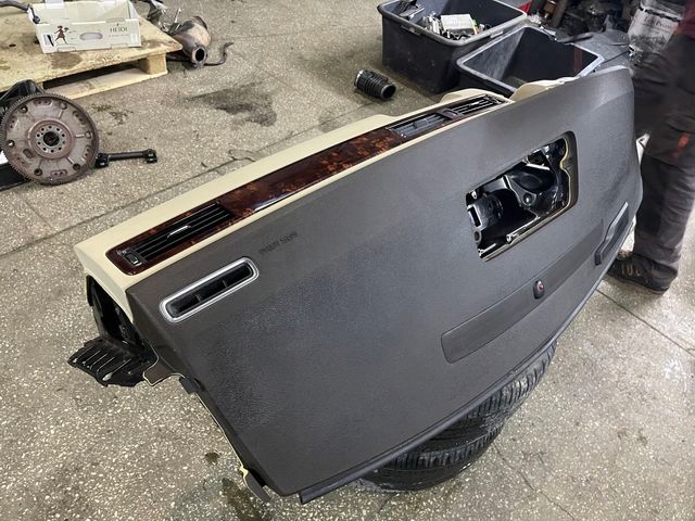 222f8d9b4f35bfd757632450e021